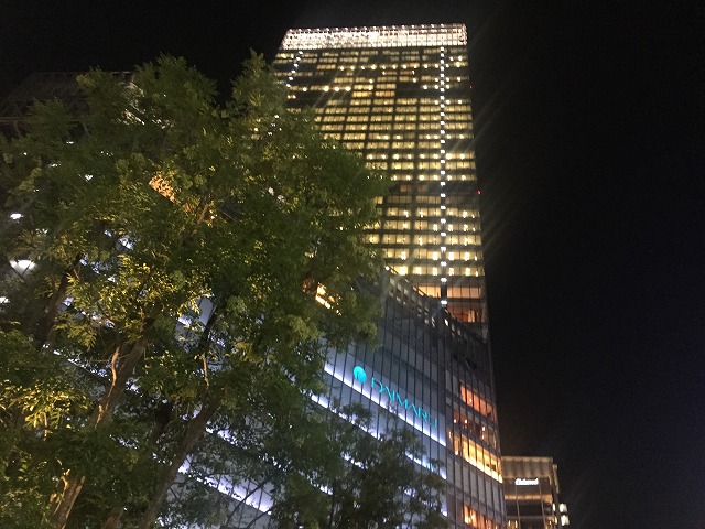 東京駅　八重洲口